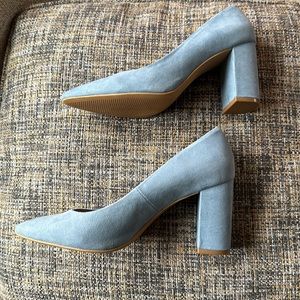 *NWOT, H&M Blue Suede (Faux) Heels